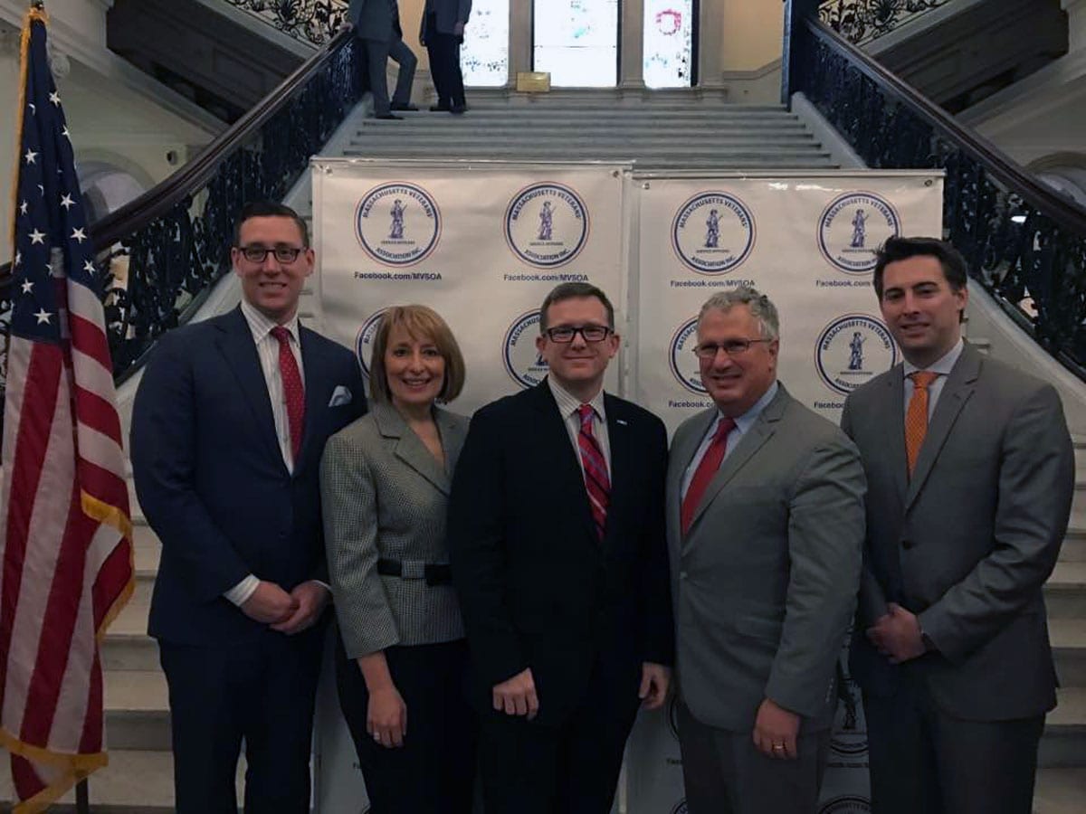 Legislators salute veterans agents Itemlive