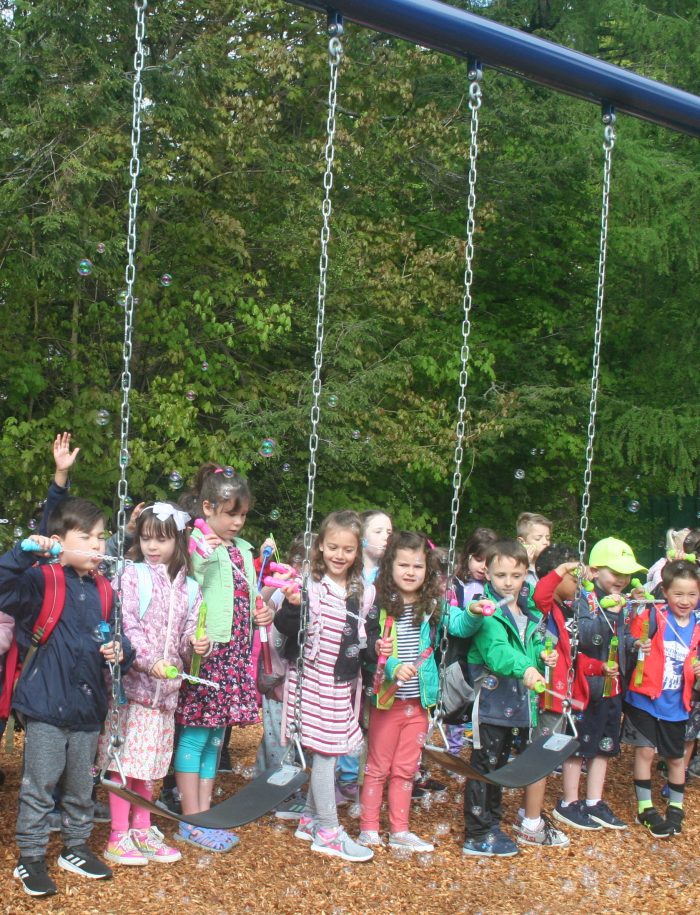 Lynnfield's Summer Street Elementary celebrates a new, communitygifted