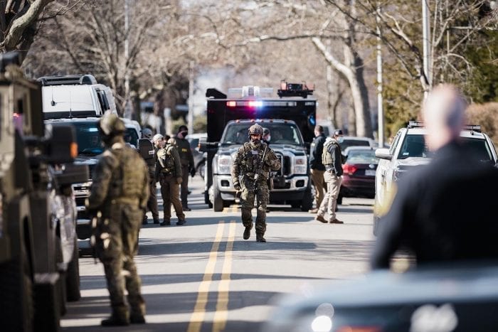 FBI Raids House On Ocean Street In Lynn - Itemlive : Itemlive