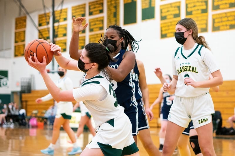 School Sports Roundup Lynn Classical Girls Basketball Has Tough Night In Loss To Everett Itemlive