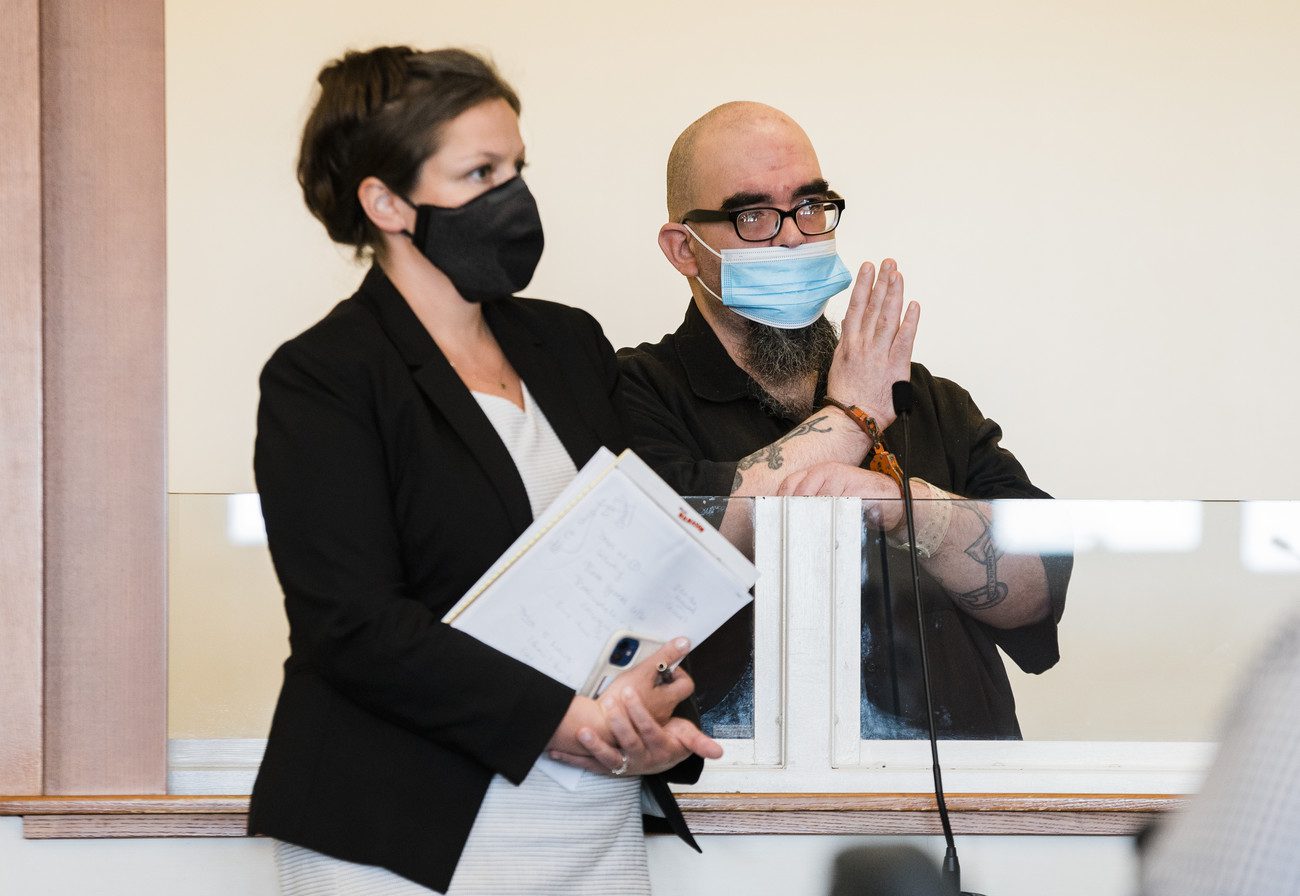 Nahant man pleads guilty to raping abusing stepdaughter Itemlive
