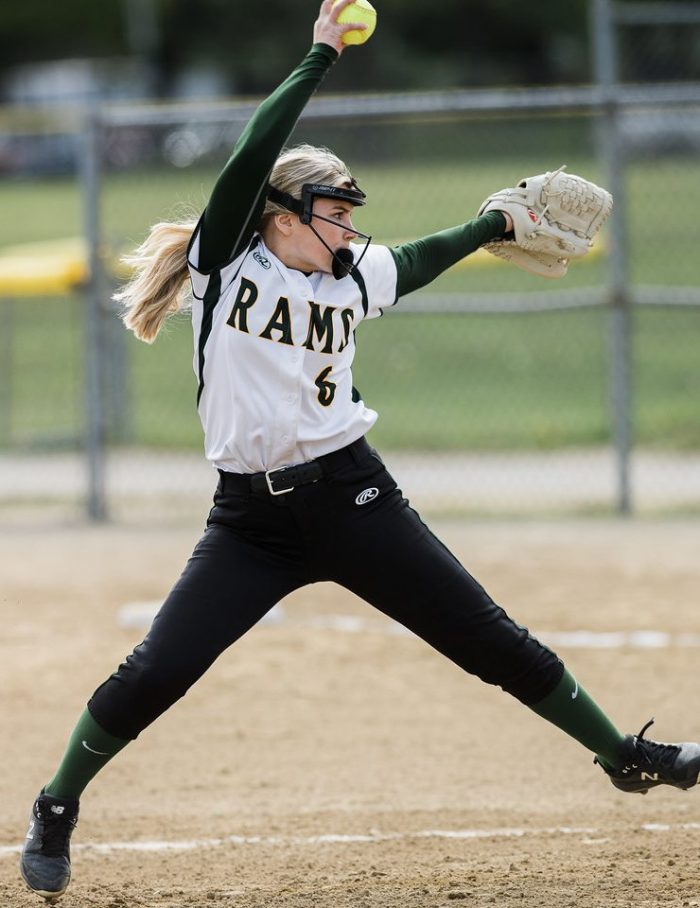 Lynn Classical Softball Withstands Late Run To Beat Lynn English Itemlive Itemlive