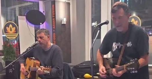 Duo at the Lazy Dog