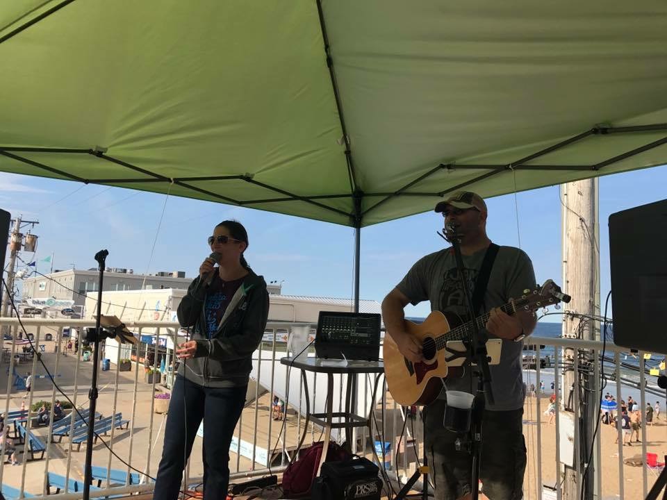 Jenni Lynn Duo at Monte’s