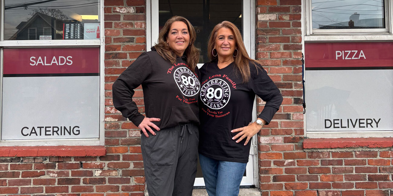 Tony Lena’s serves up customer appreciation in Swampscott