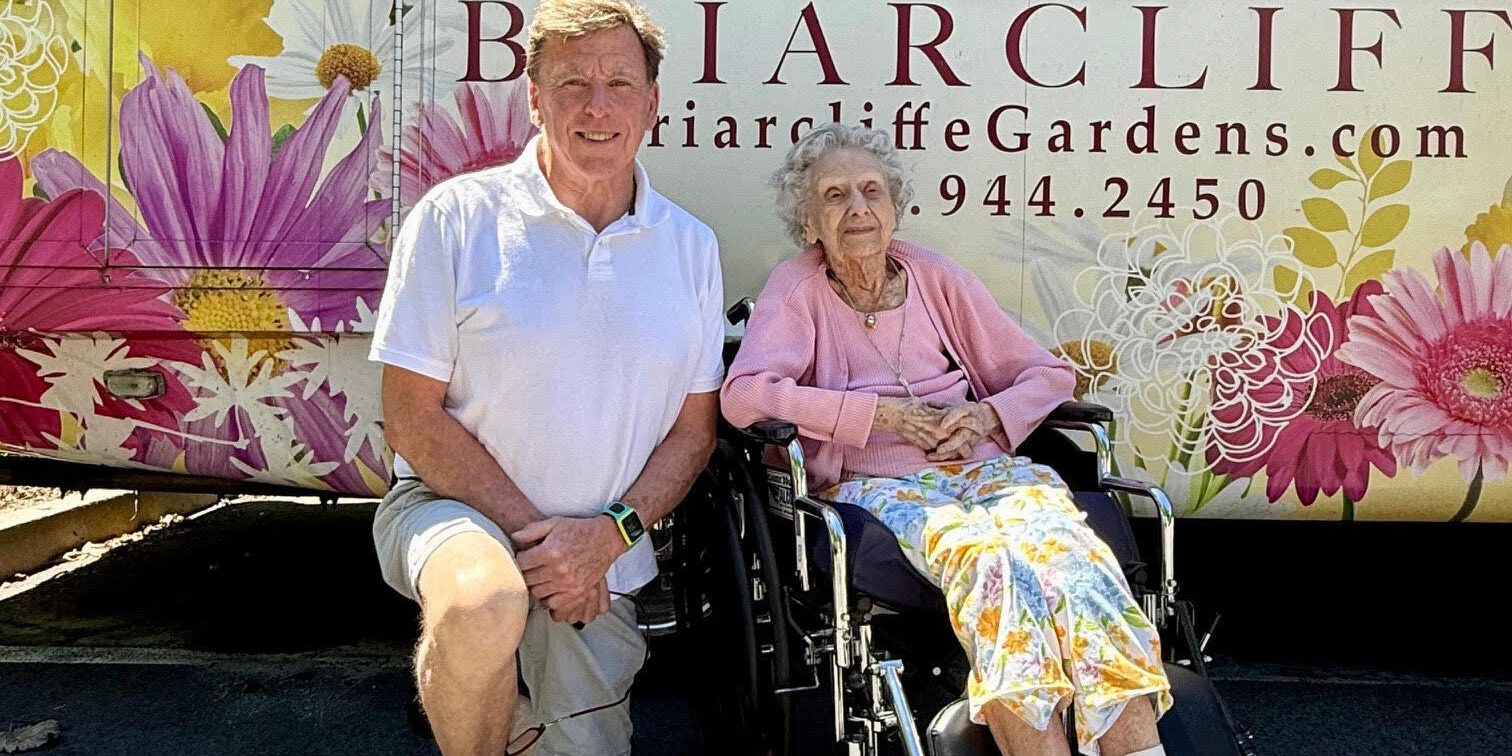 Marblehead’s Aldrich unveils bus honoring his inspiration