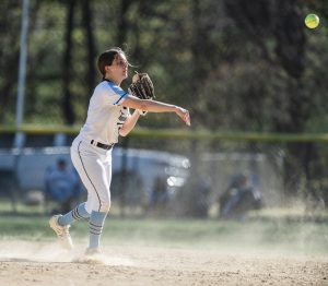 Late heroics lift Malden Catholic over Peabody