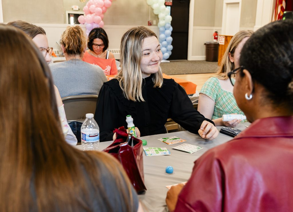 Bingo drags in support for Peabody arts