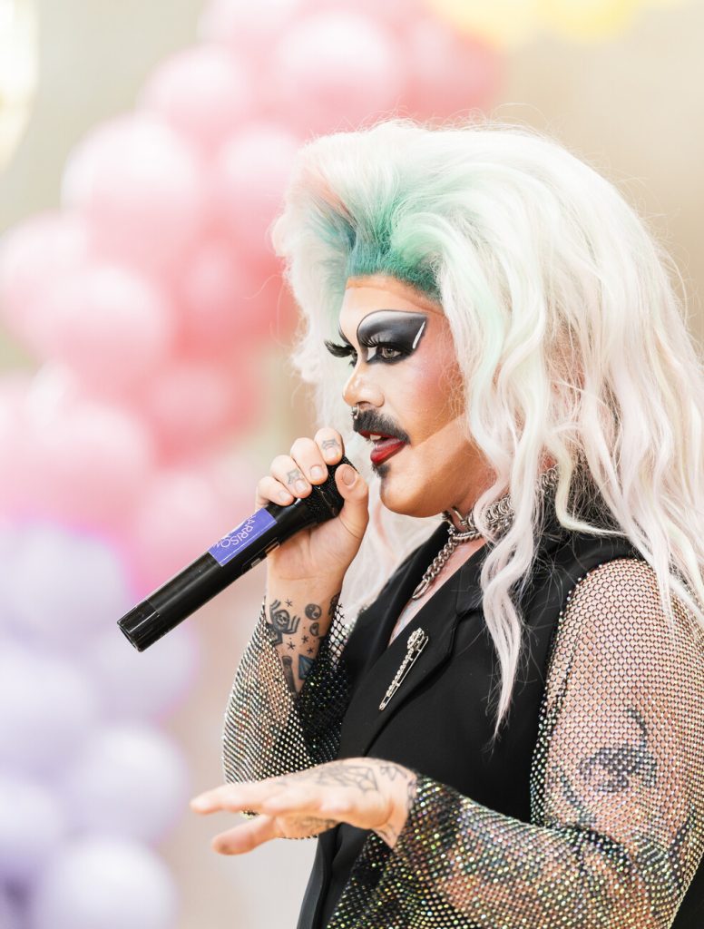 Bingo drags in support for Peabody arts