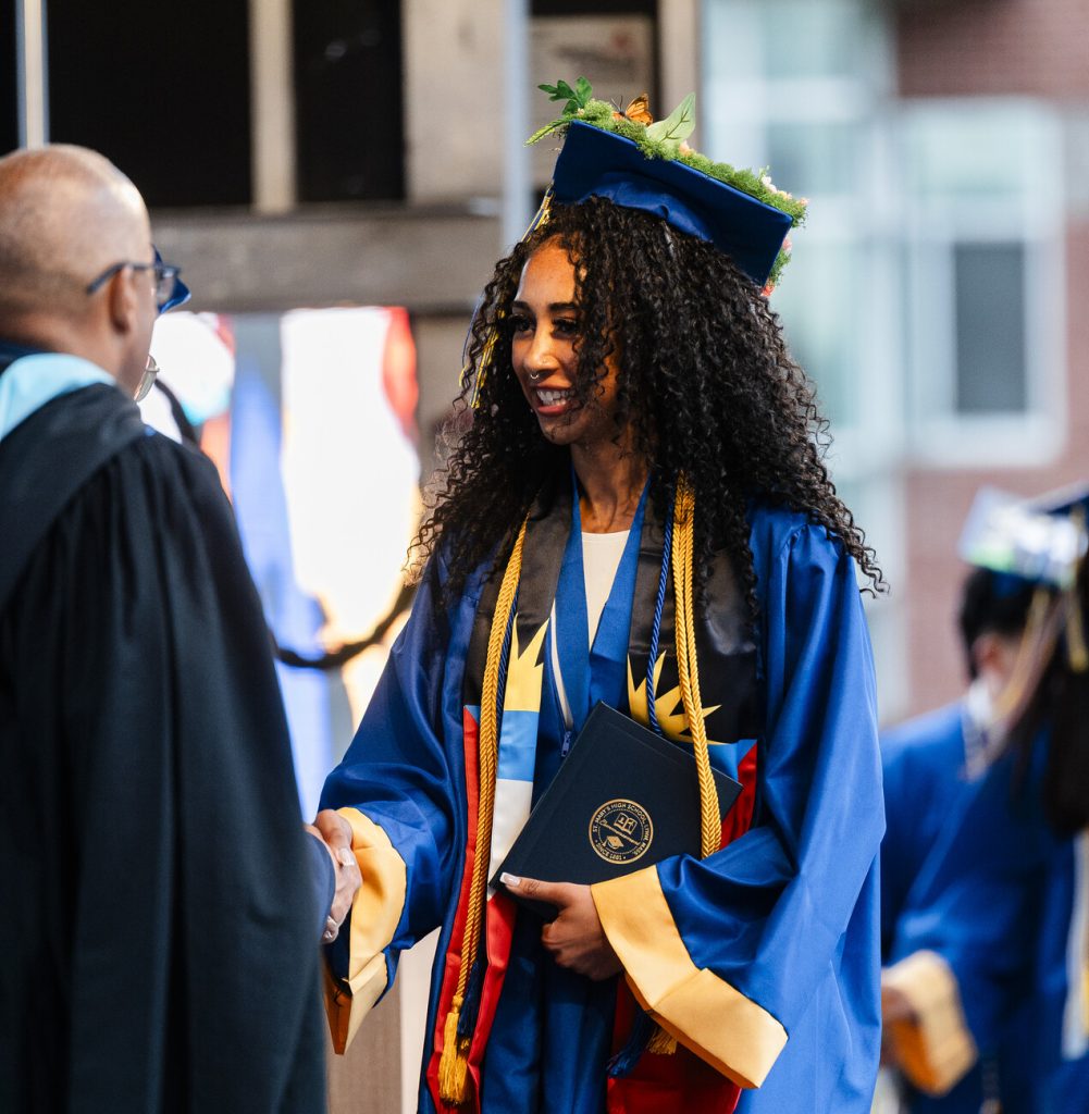 St. Mary’s graduates 131 - Itemlive