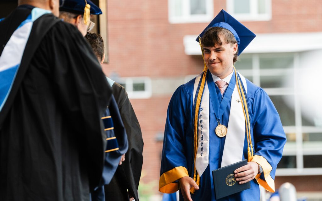 St. Mary’s graduates 131 - Itemlive