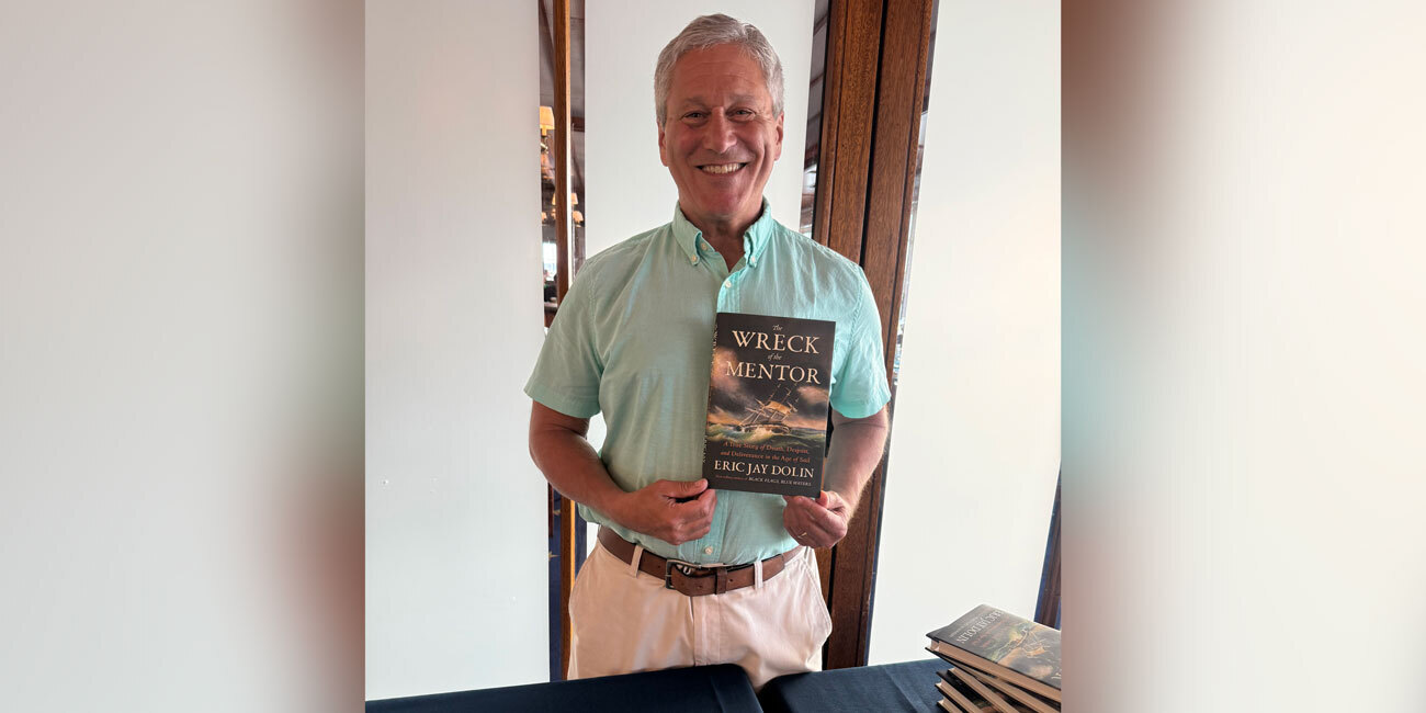 Marblehead author sets sail with new book