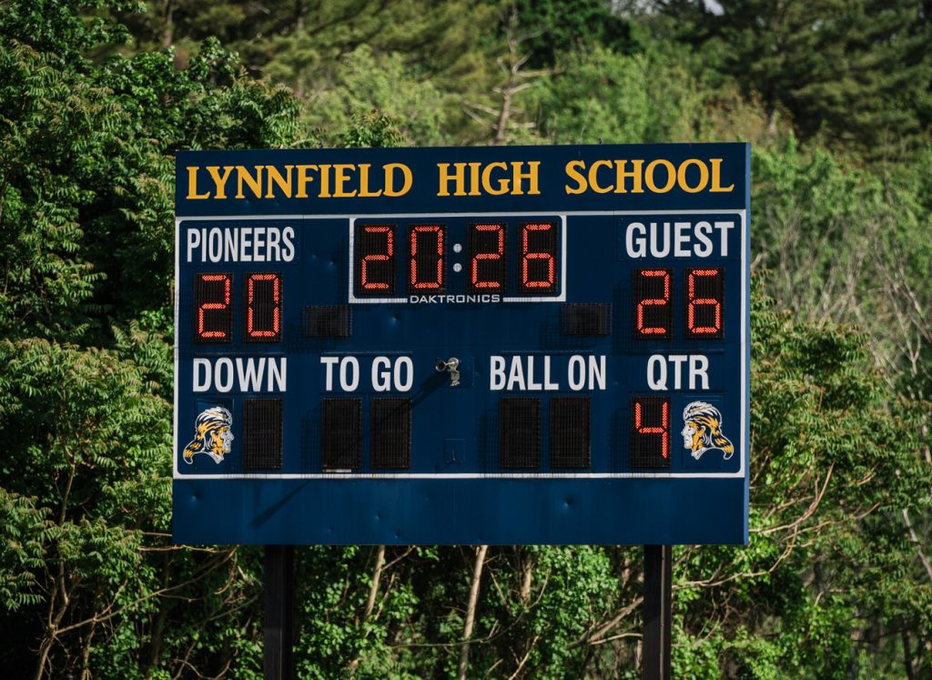 Lynnfield High graduates 129 - Itemlive