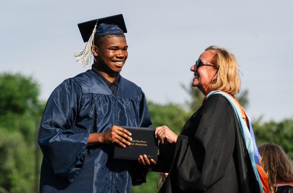 Lynnfield High graduates 129 - Itemlive